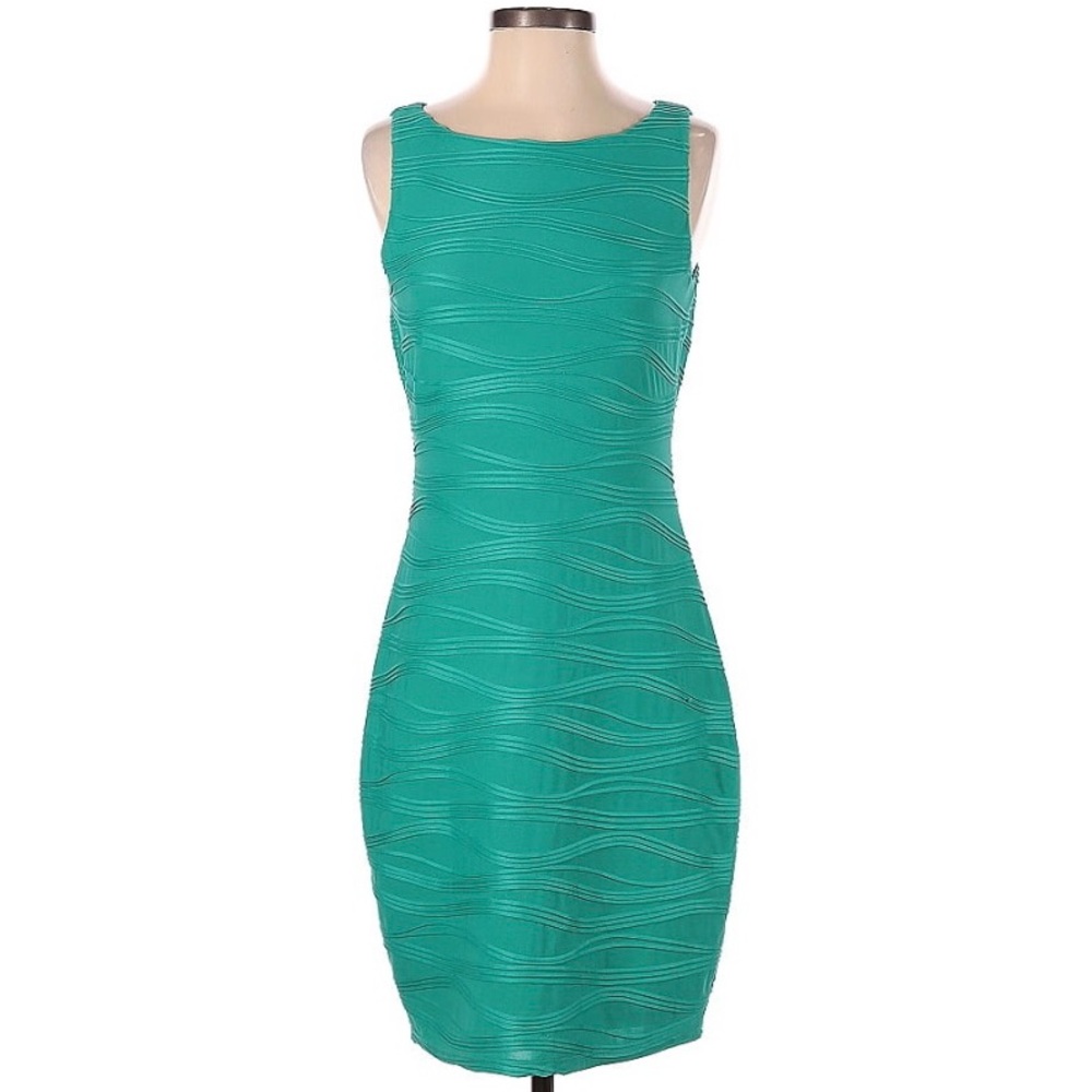 Jennifer Lopez sheath dress